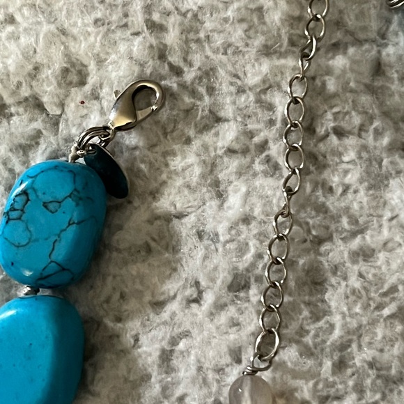 Lia Sophia Turquoise Statement Necklace! - Picture 3 of 4